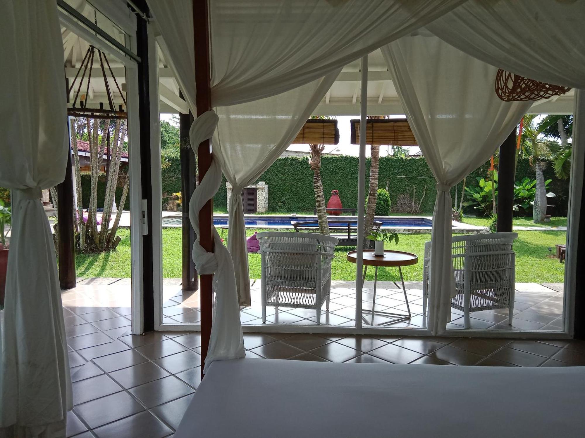Le Kekeri Villas Collection Матарам Екстериор снимка