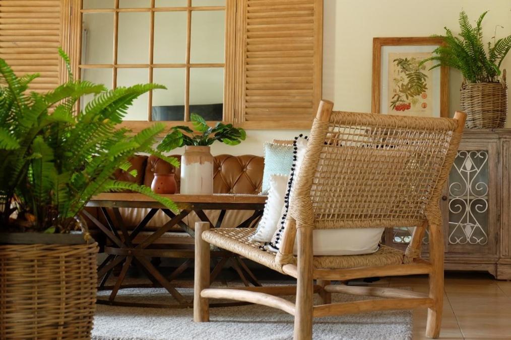 Le Kekeri Villas Collection Матарам Екстериор снимка
