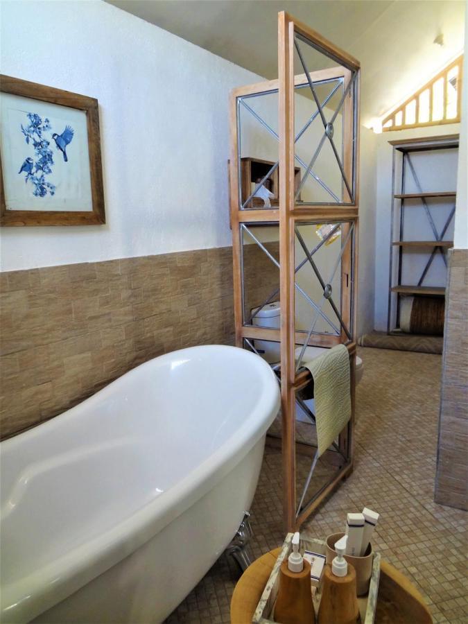 Le Kekeri Villas Collection Матарам Екстериор снимка